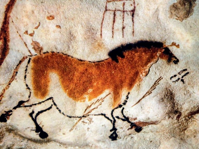 Peinture rupestre préhistorique de cheval.