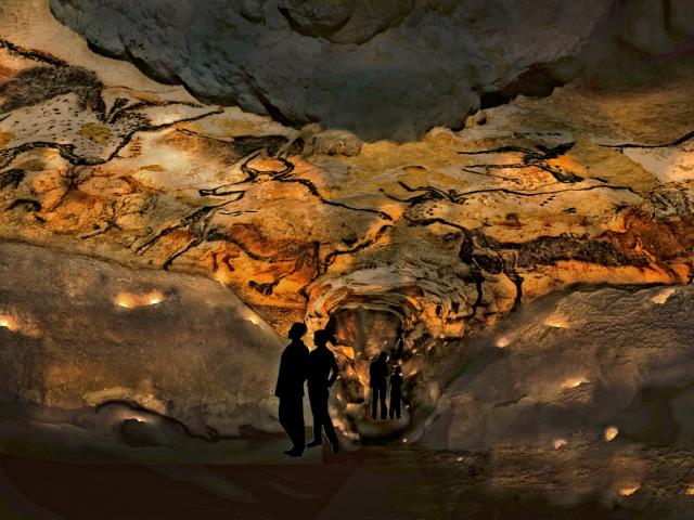 Peintures préhistoriques dans une grotte française célèbre.